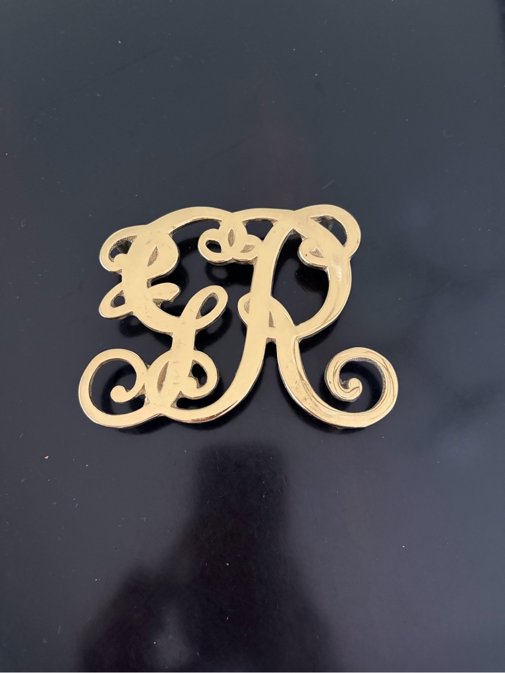 Virginia Metal-crafters King George Brass Trivet. Copyright 1941